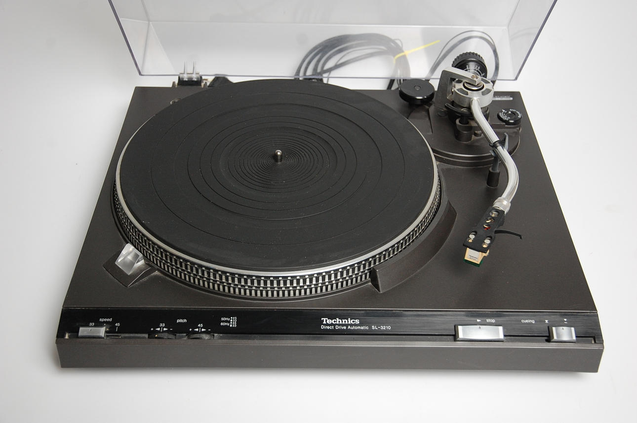 SKIVSPELARE, Technics SL 3210.