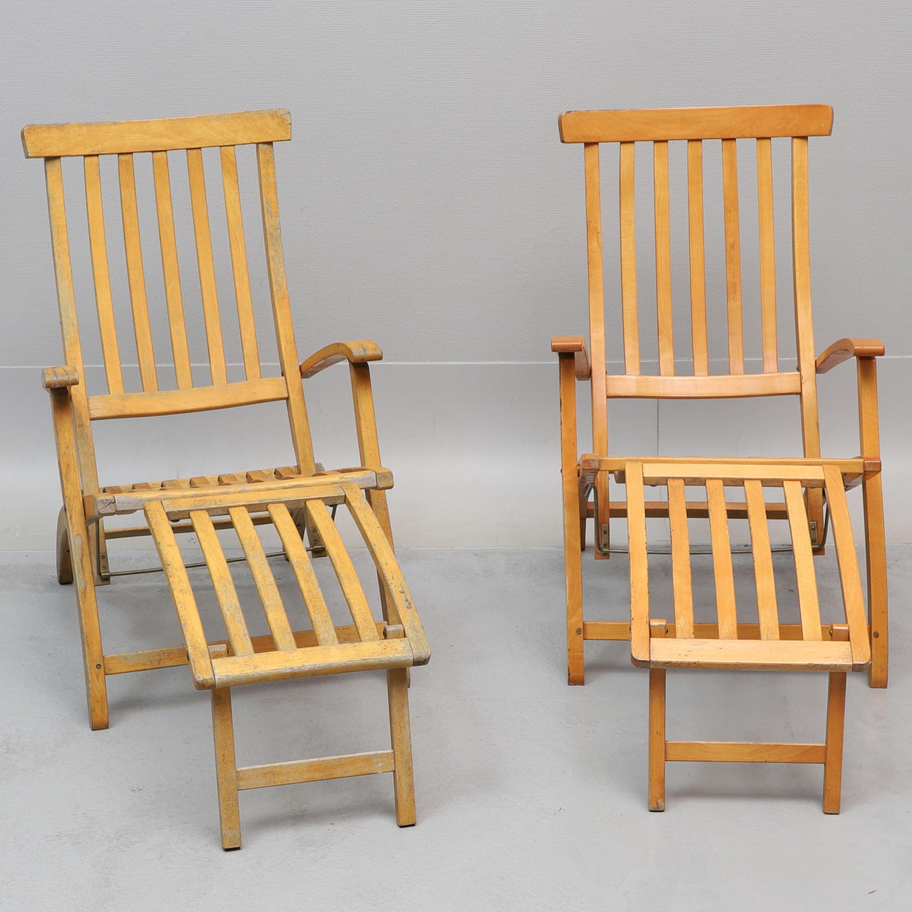 DECK CHAIRS, a pair, "Lobby", Stockamöllan.