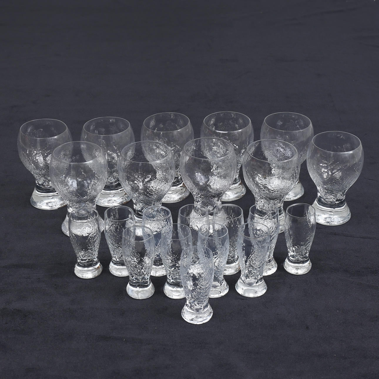 GLASSERVIS, 22 delar, "Party", Göran Wärff, Kosta Boda.