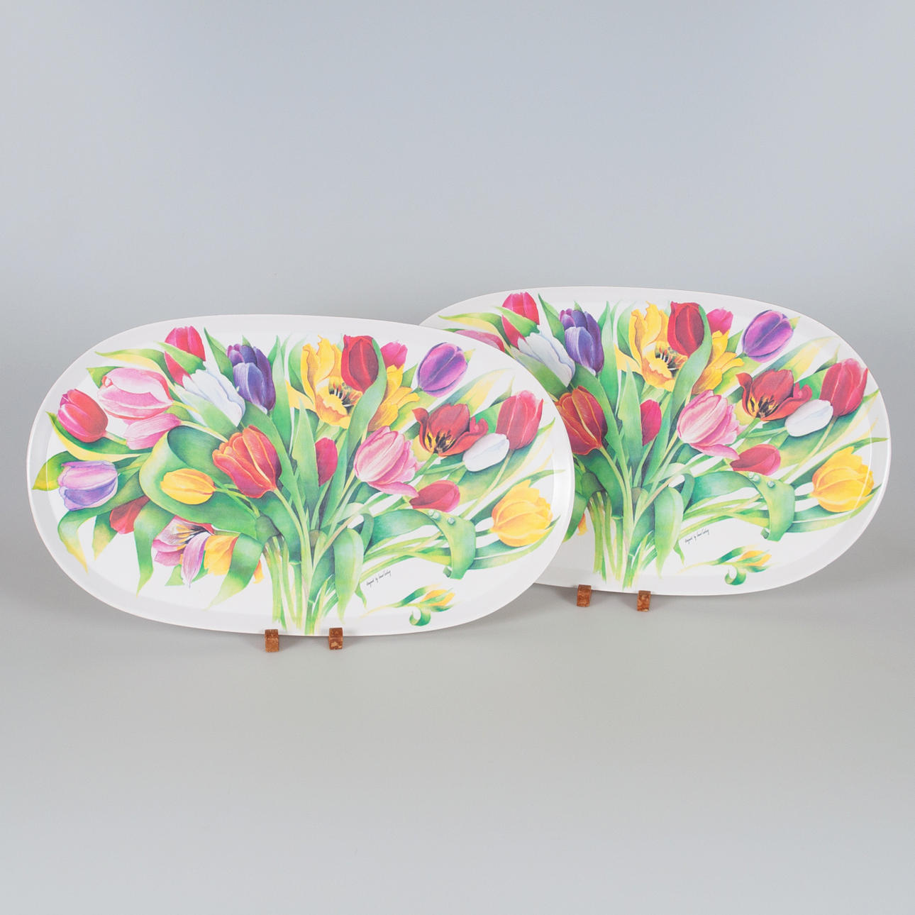 LOUISE CARLING. 2 trays.