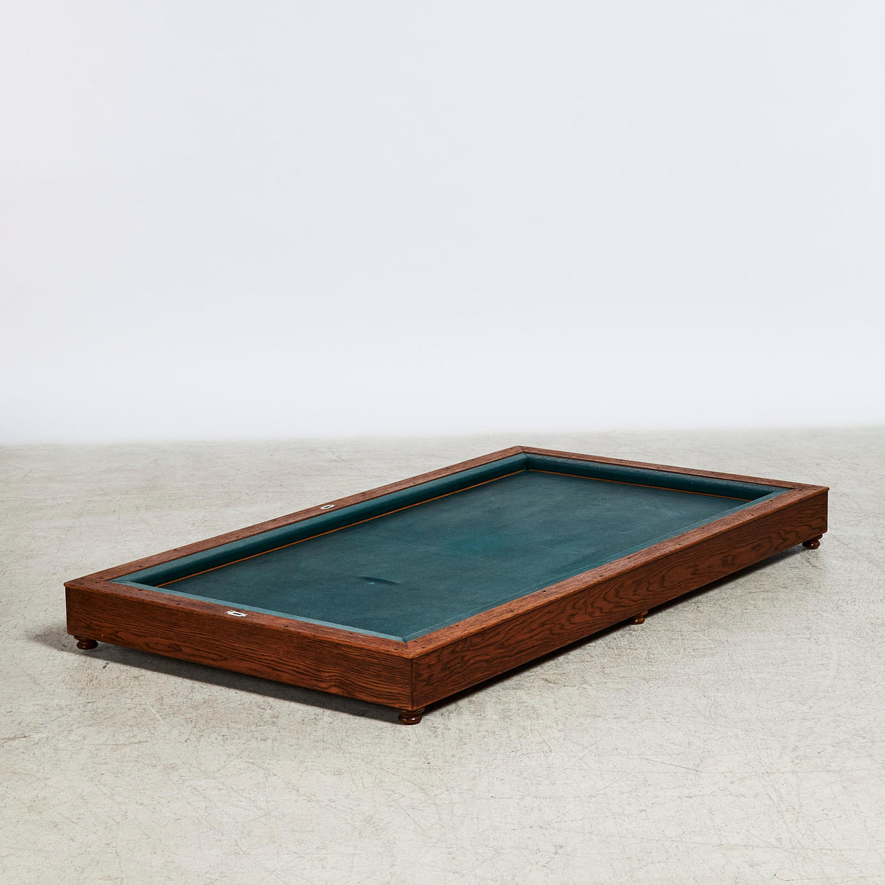 CARAMBOLE TABLE / Pool table, oak frame, Felt-covered top, recessed spirit level.