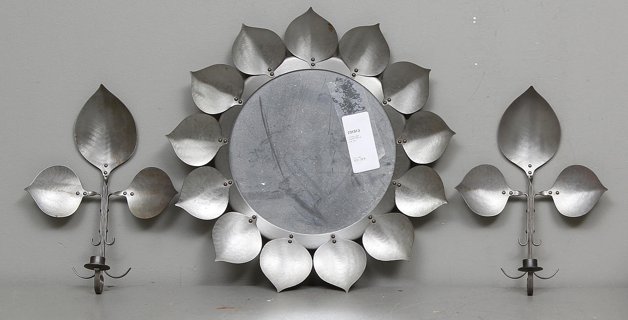 SPEGEL med LAMPETTER, ett par, tenn.