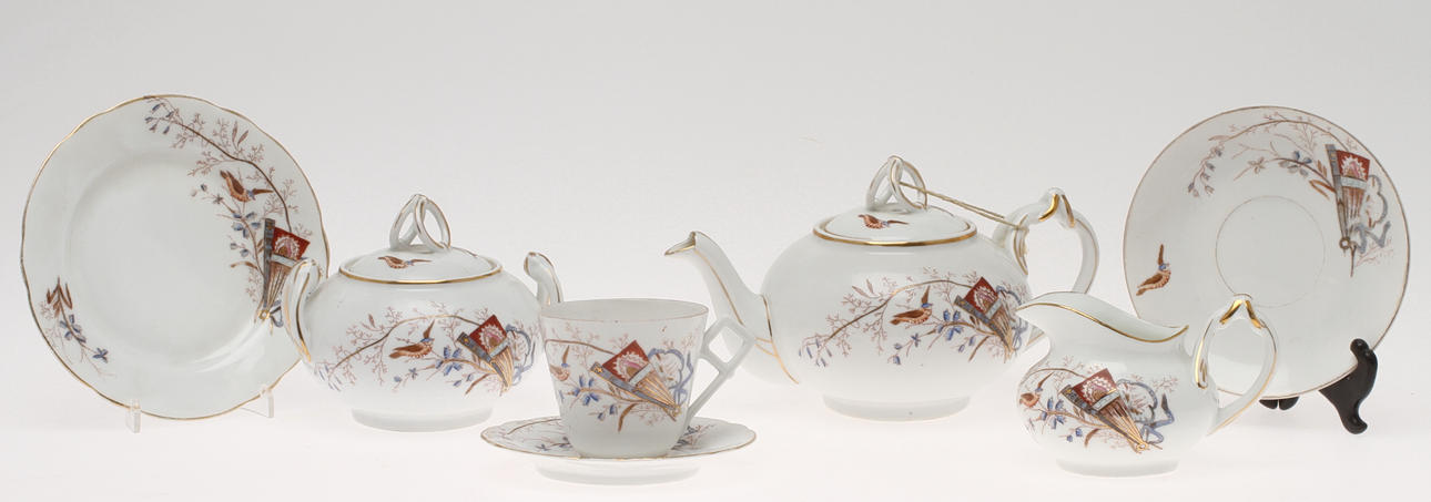 KAFFE/TESERVIS, ca 23 delar, porslin, Louis Regout & Zoon, Maastricht.