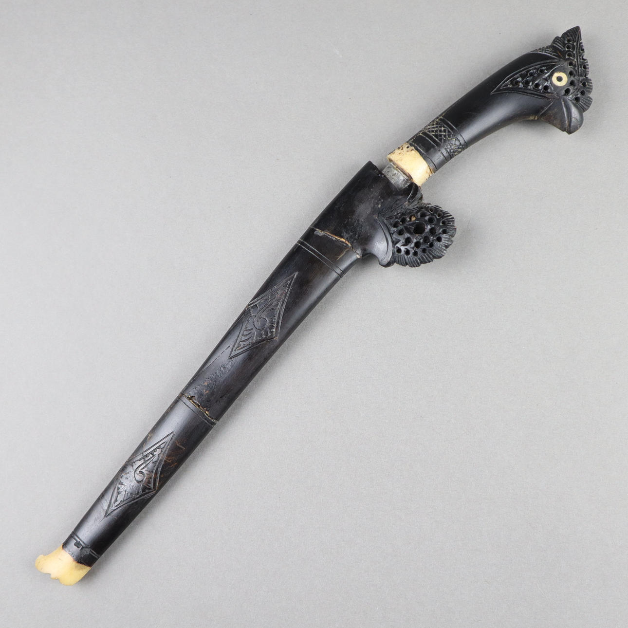 - TUMBUK LADA DER MINANG - Indonesia/Sumatra.