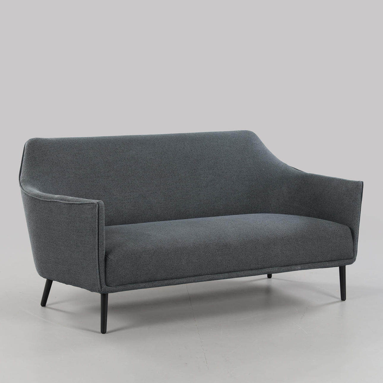 SOFFA, "Ell", formgiven av Tuula Falk för Adea.