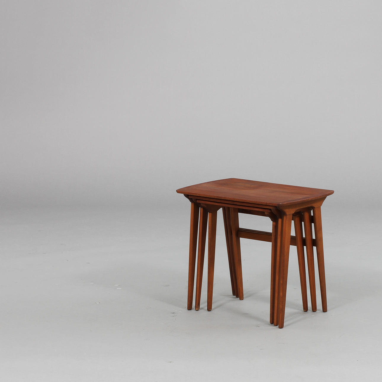 SATSBORD, 3 delar. 1900-tal.