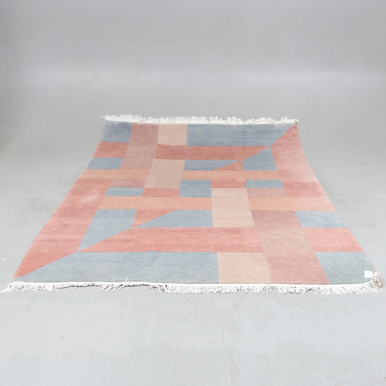 TEPPICH, Tibet, Nepal, ca. 200x280 cm.