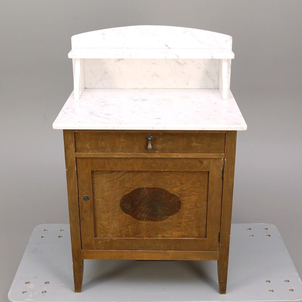 LAVOAR MED STENSKIVA, 1920/-30-tal.