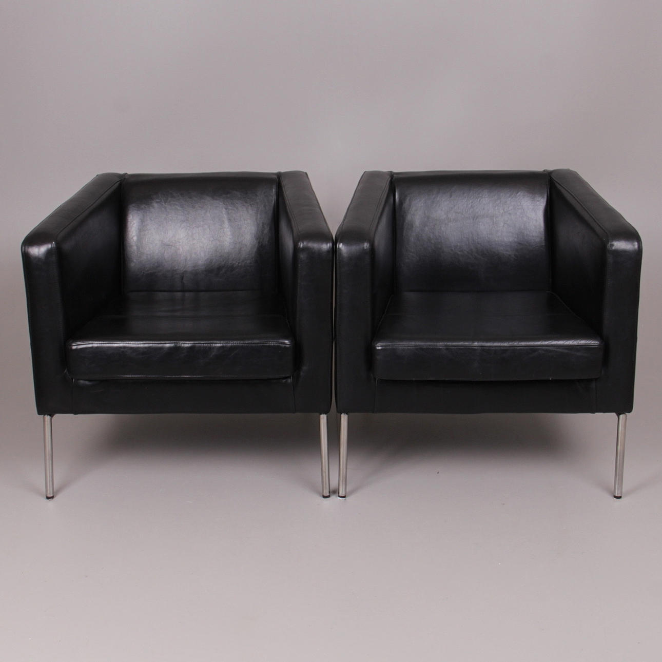 FÅTÖLJER, 2 st. Skinn och krom, Ikea, samtida.