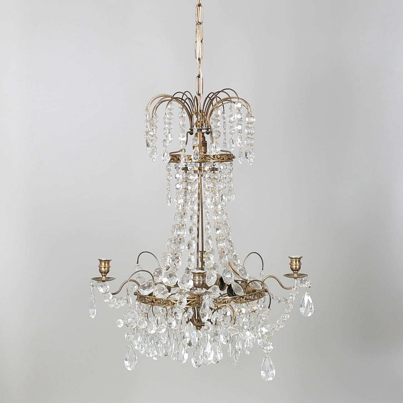 LJUSKRONA, gustaviansk stil, 1900-talets andra hälft.