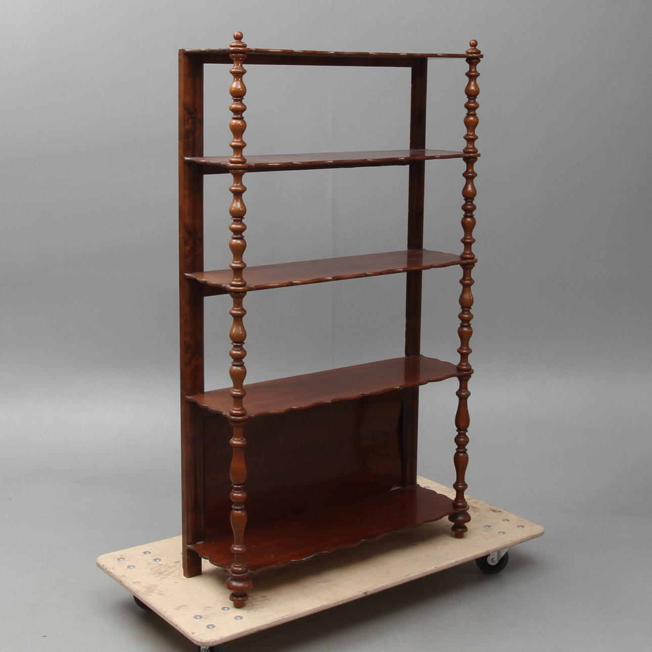 ETIENNEHYLLA, 1800-tal.