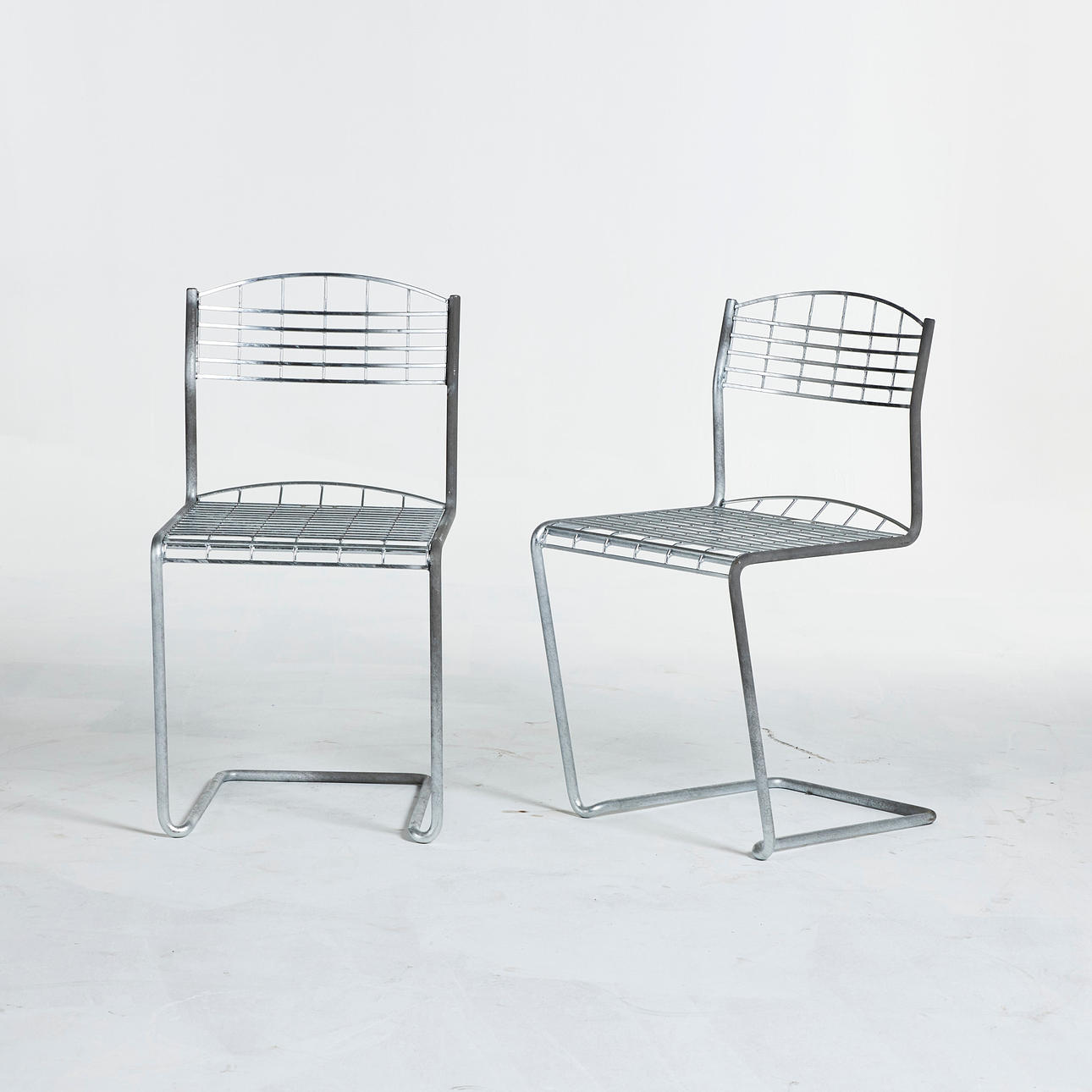 POT CATCH, chairs, 1-pair, "High Tech", hot-dip galvanized, stackable, tile marked.