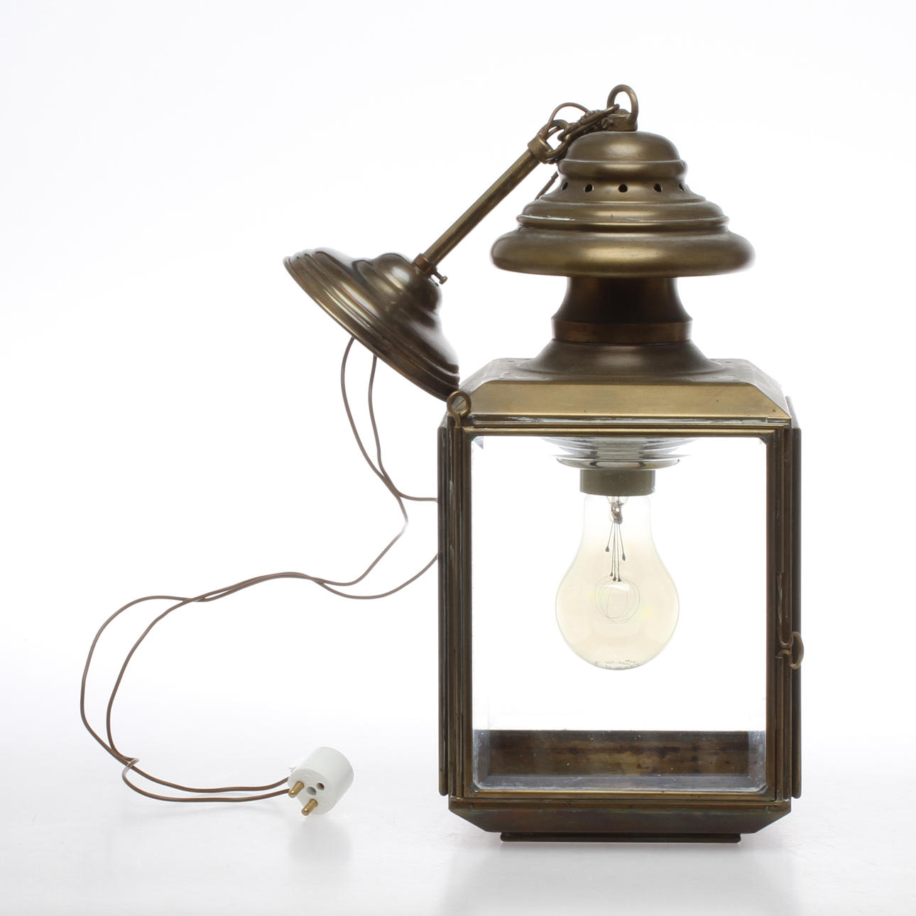 TAKLYKTA, 1900-talets första hälft. Höjd ca 36 cm.