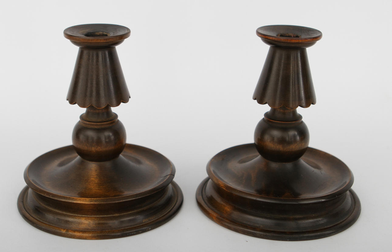 LJUSSTAKAR, 1 par, för Boet.