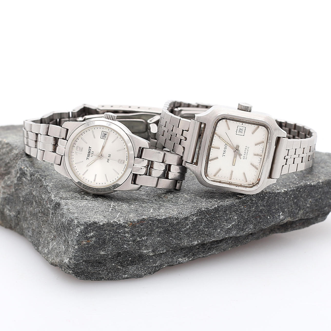 DAMUR, 2 st, Tissot.