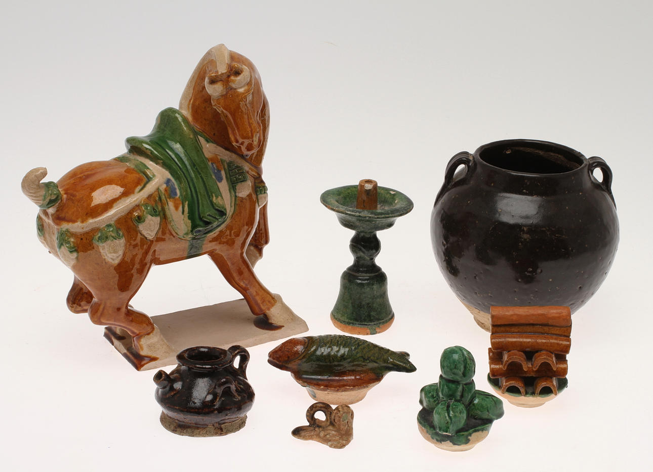 PARTI PORSLIN, 8 delar, keramik, Kina.