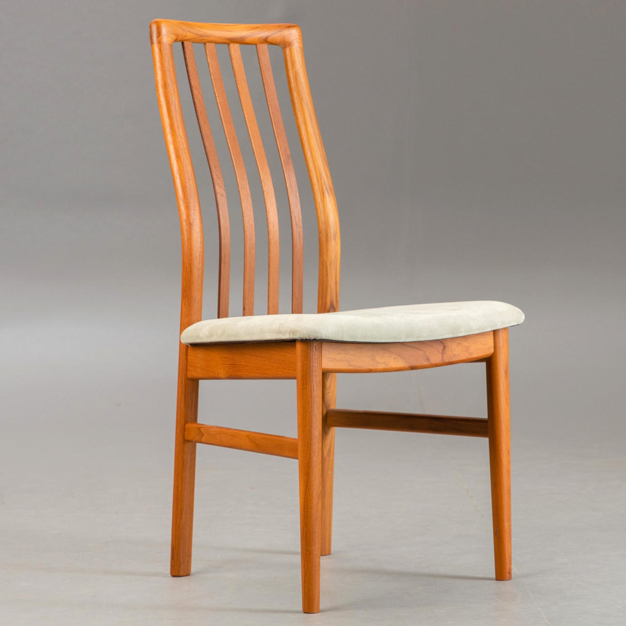SCHOU ANDERSEN. Teak dining chair.
