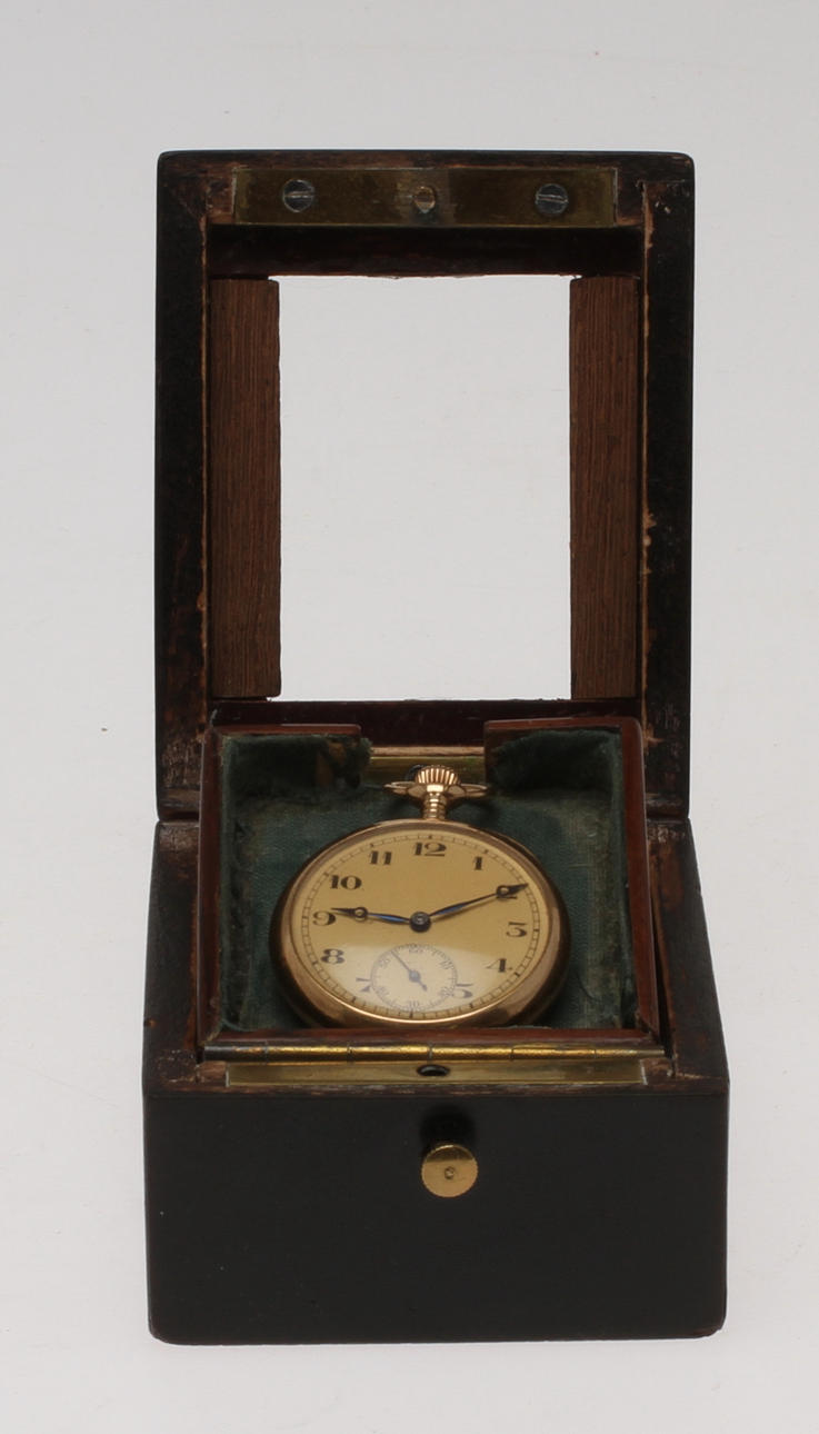 MORMORSUR, 14k guld samt klockställ/låda.