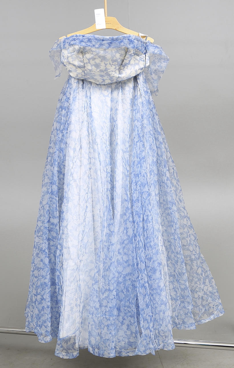 KLÄNNING, 1900-tal.