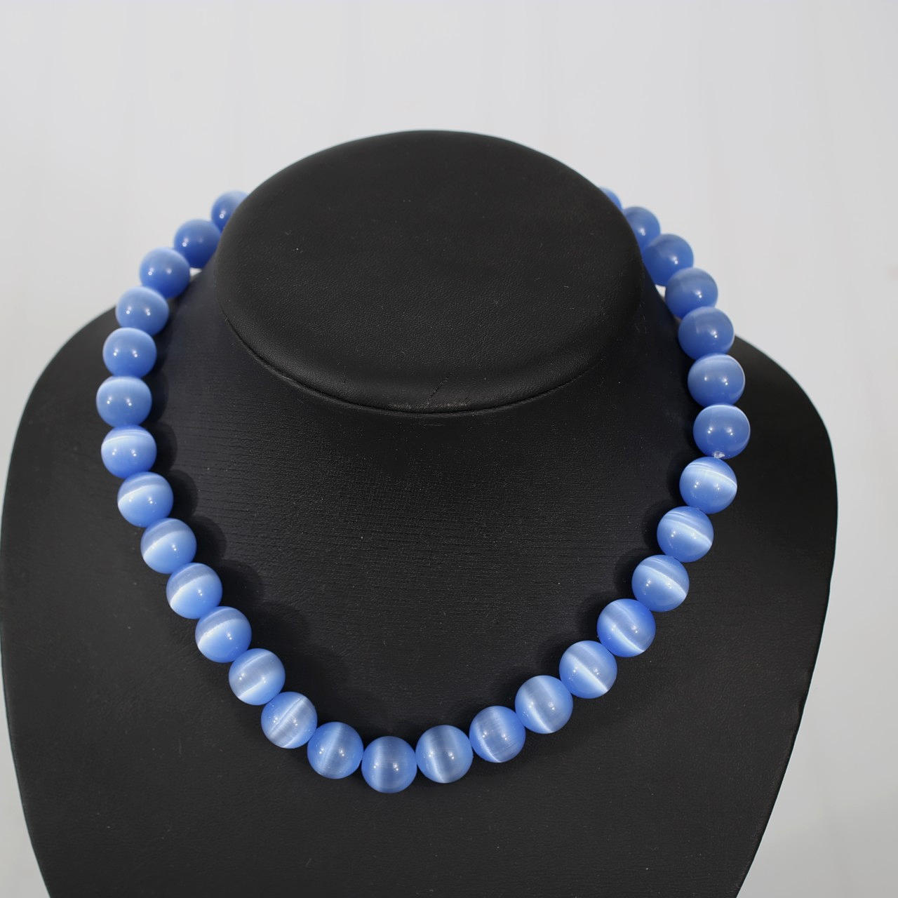 COLLIER, turmalin, katteøje, blå, 12 mm, 84,8 gram.