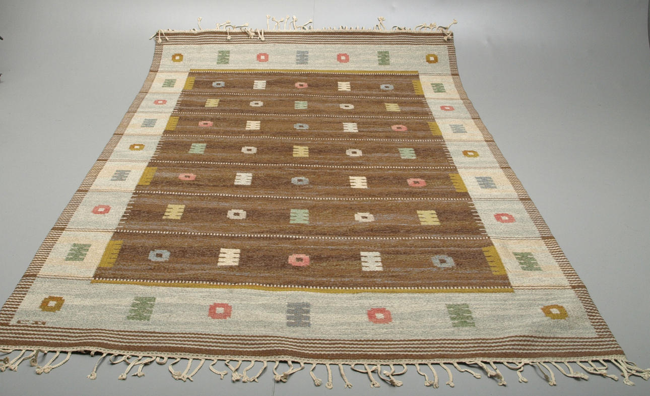 CARL DAGEL. Matta, röllakan, 263 x 177 cm, signerad CD.