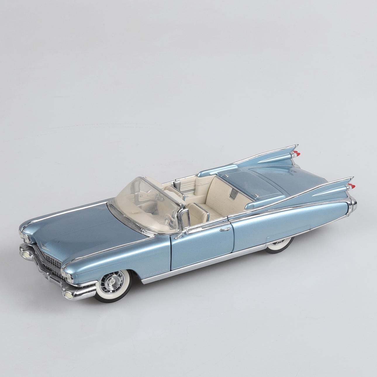 MODELO DE COCHE, 1959 CADILLAC Eldorado Biarritz, Franklin Mint.