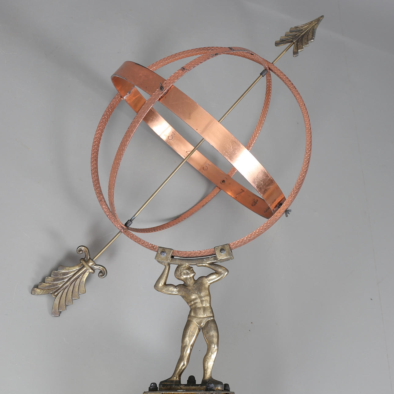 SOLUR i metall och glas för utomhusbruk.