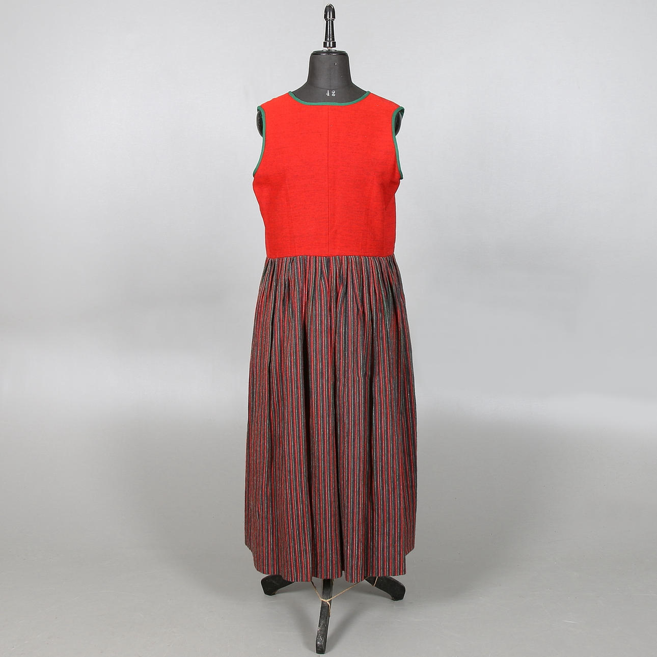 FOLKDRÄKT, Norrbotten. 1900-tal.