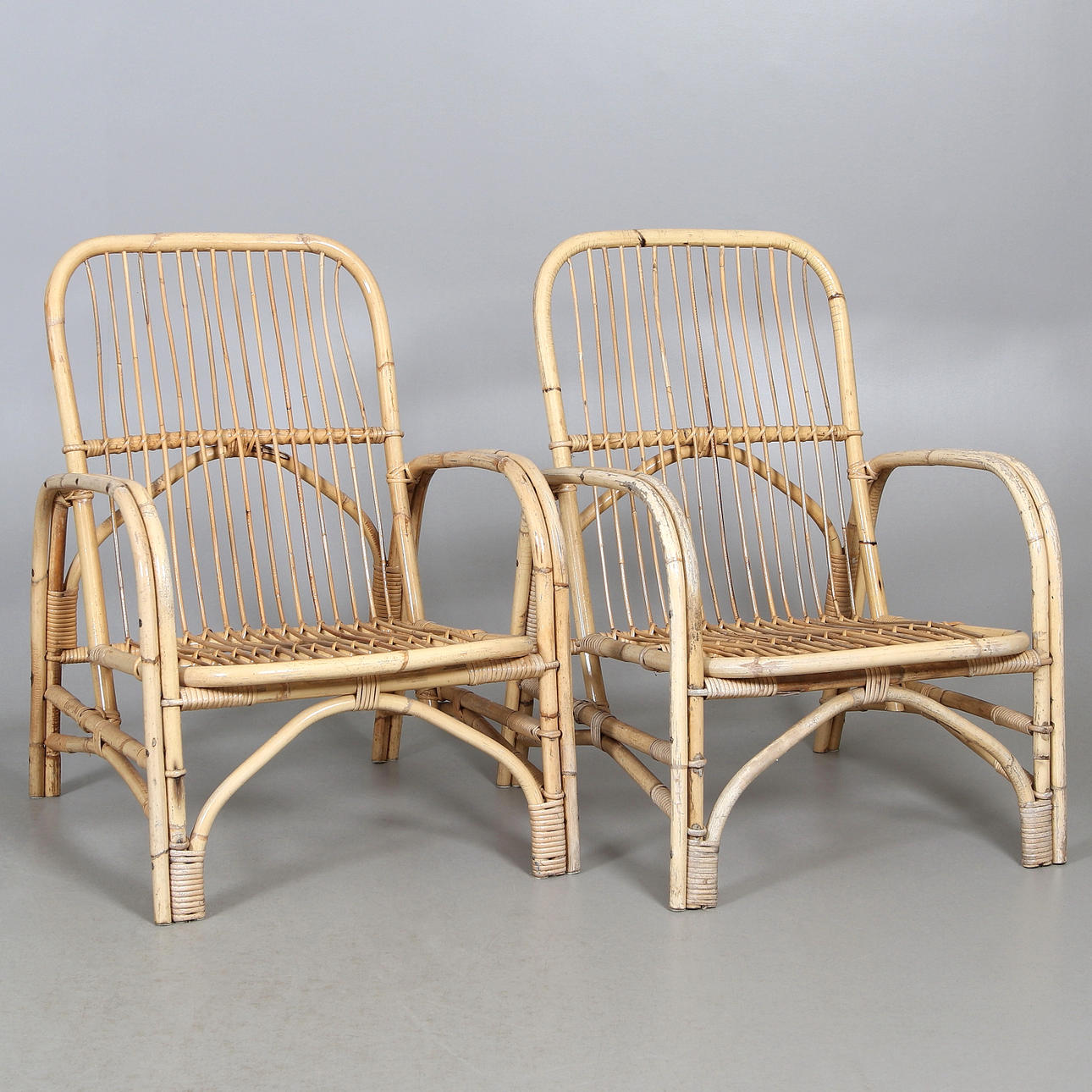 TRÄDGÅRDSFÅTÖLJER, ett par, bambu, 1900-tal.