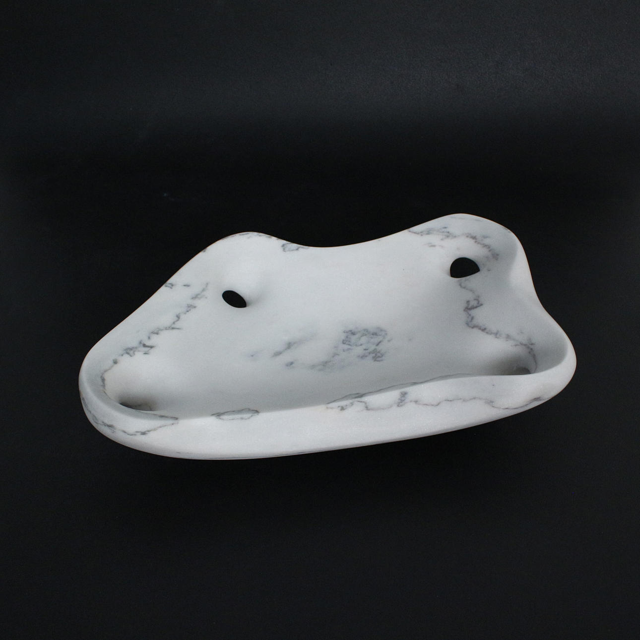 Okänd konstnär. Abstrakt skulptur.