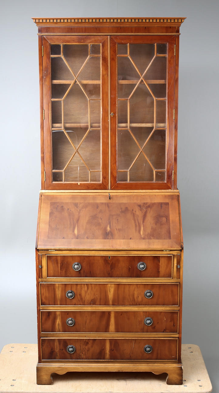 SKRIVSKÅP, 1960-tal.