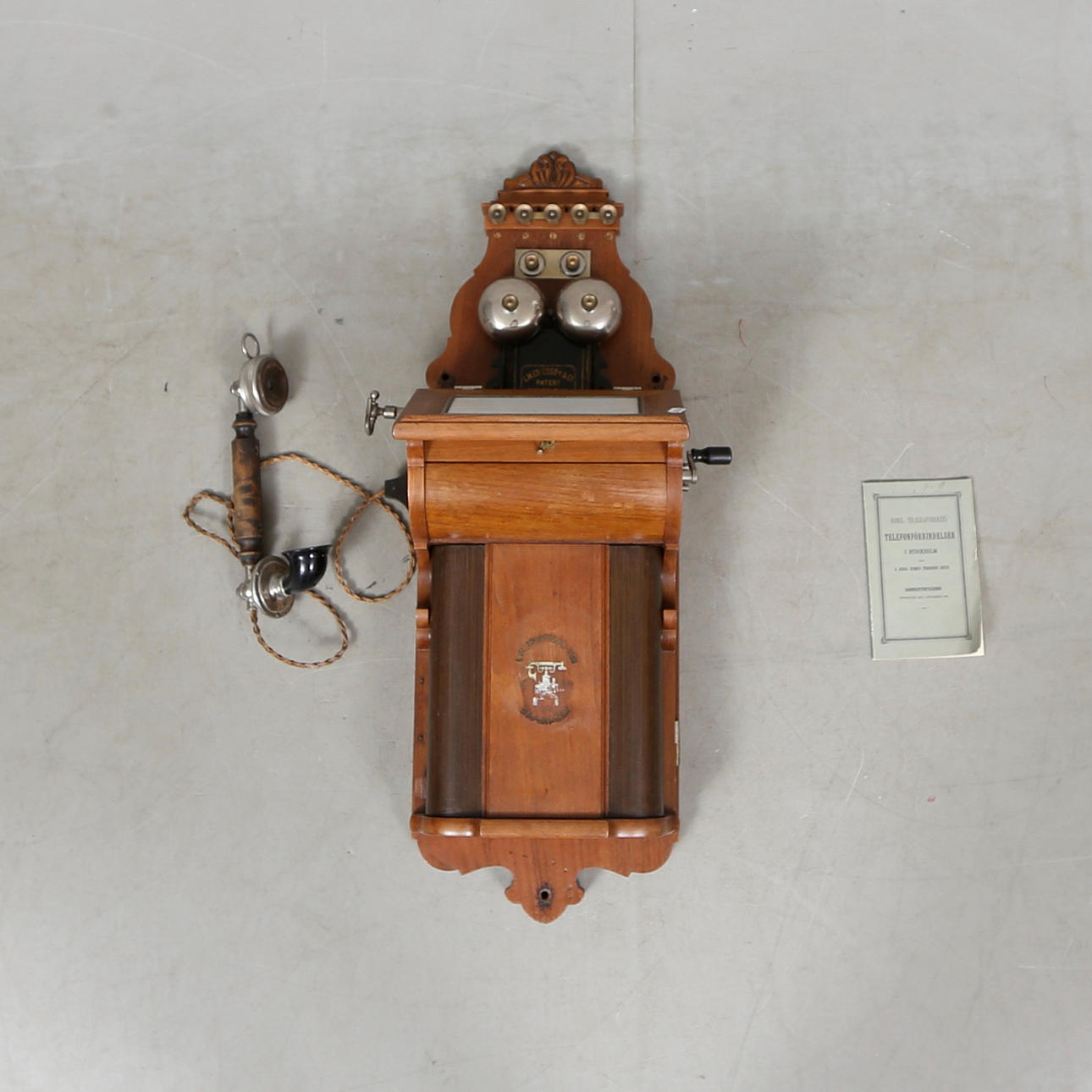 TELÉFONO DE PARED, LM.ERICSSON.