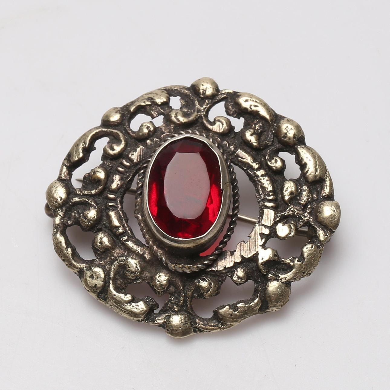 BROCHE, Italien, 1900-tallet.