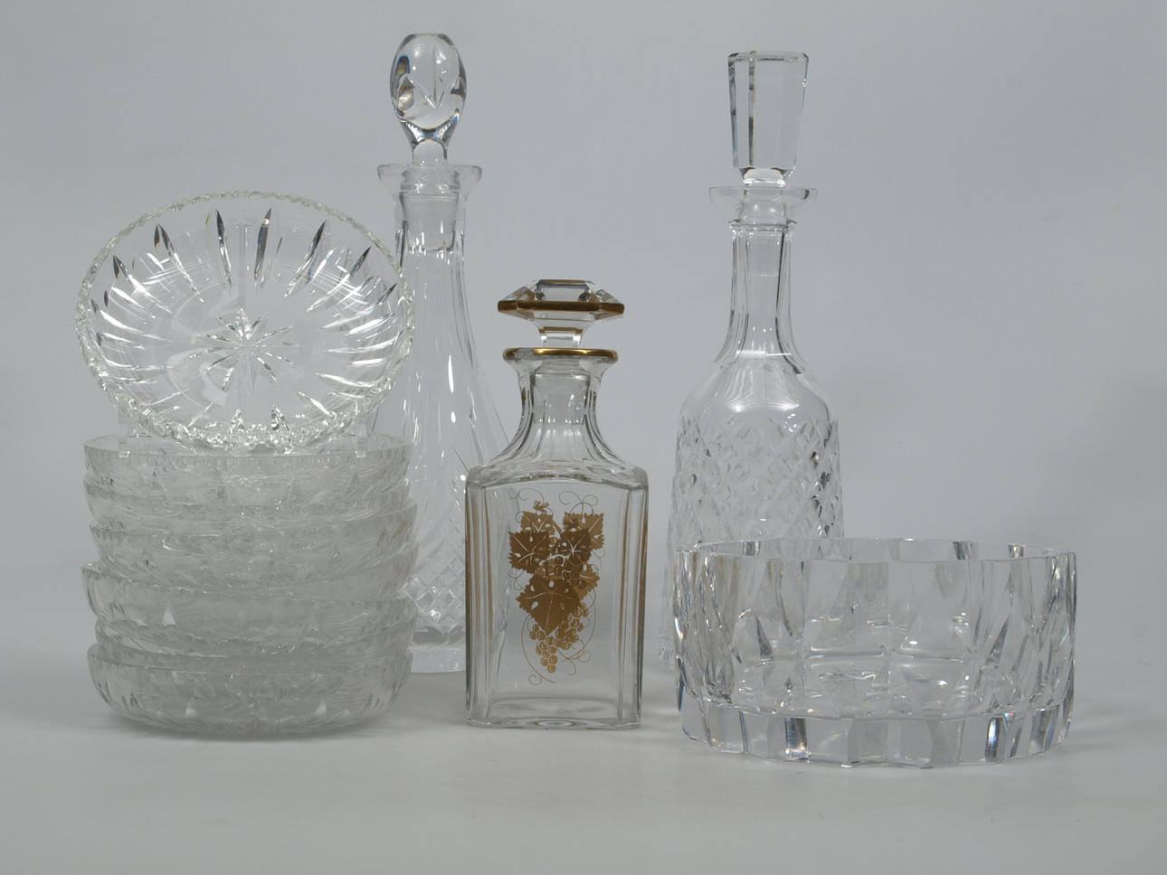 PARTI GLAS OCH KRISTALLFÖREMÅL, 12 delar, bland annat Kosta Boda.