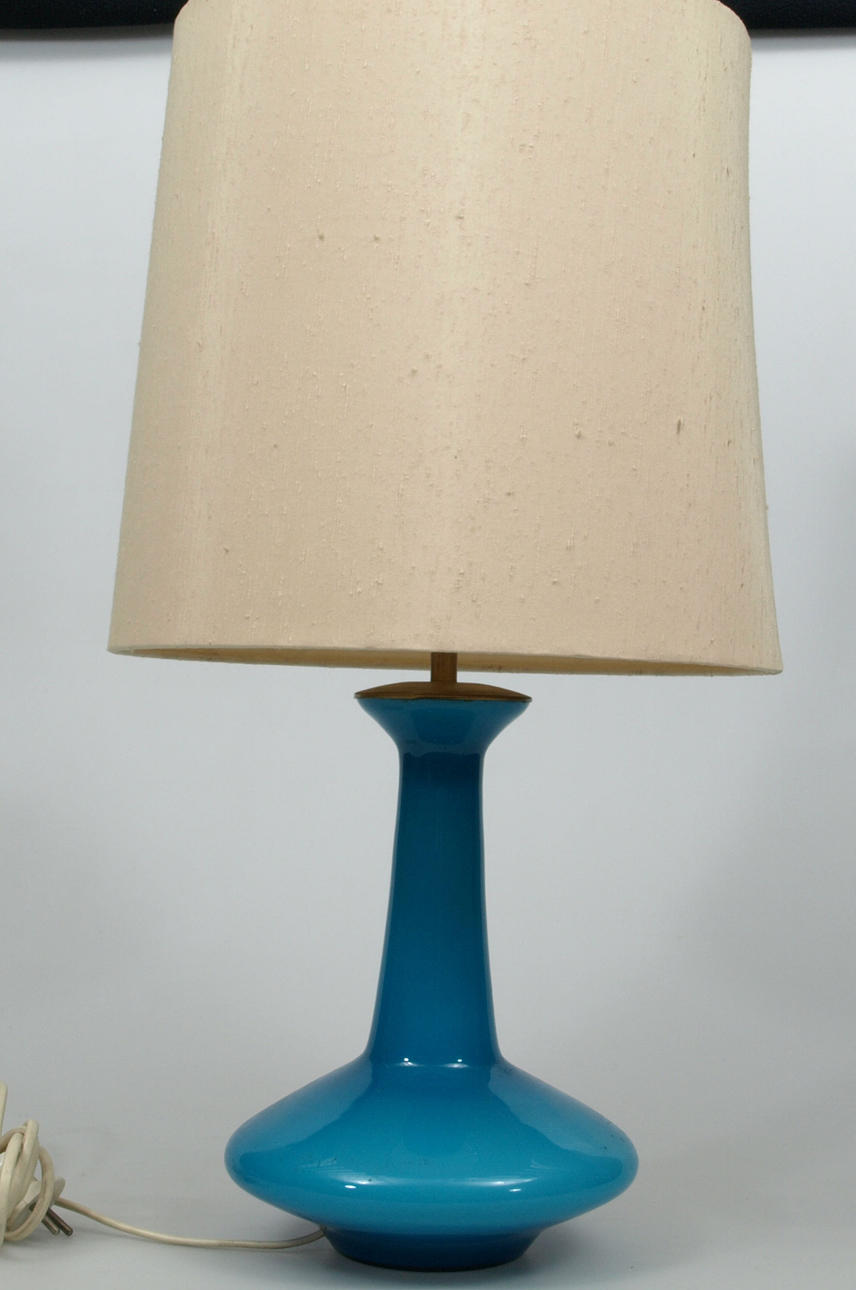 BORDSLAMPA, glasfot, Kastrup glas, Danmark.