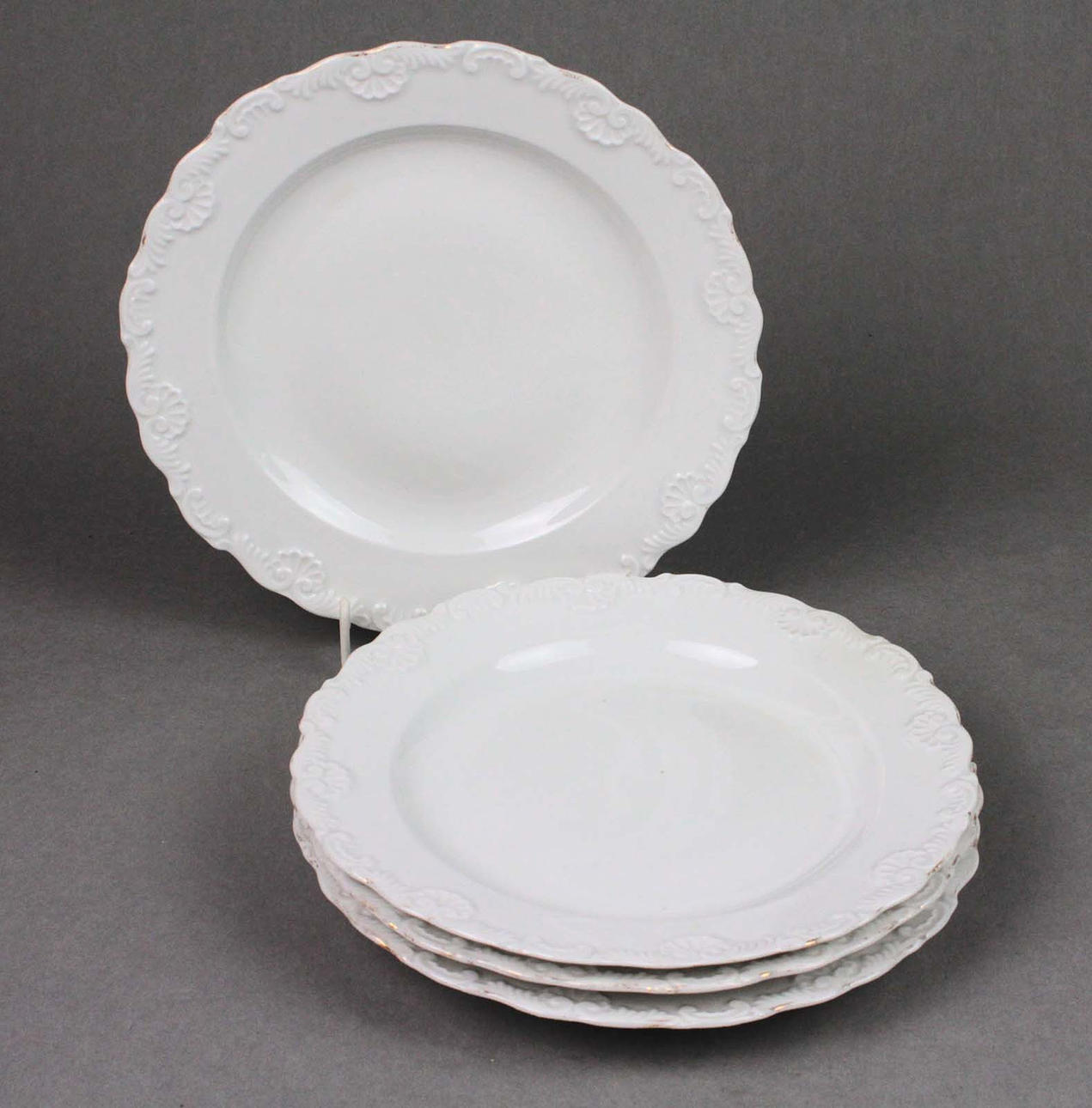 Meissen 4 plates *palmette edge*.