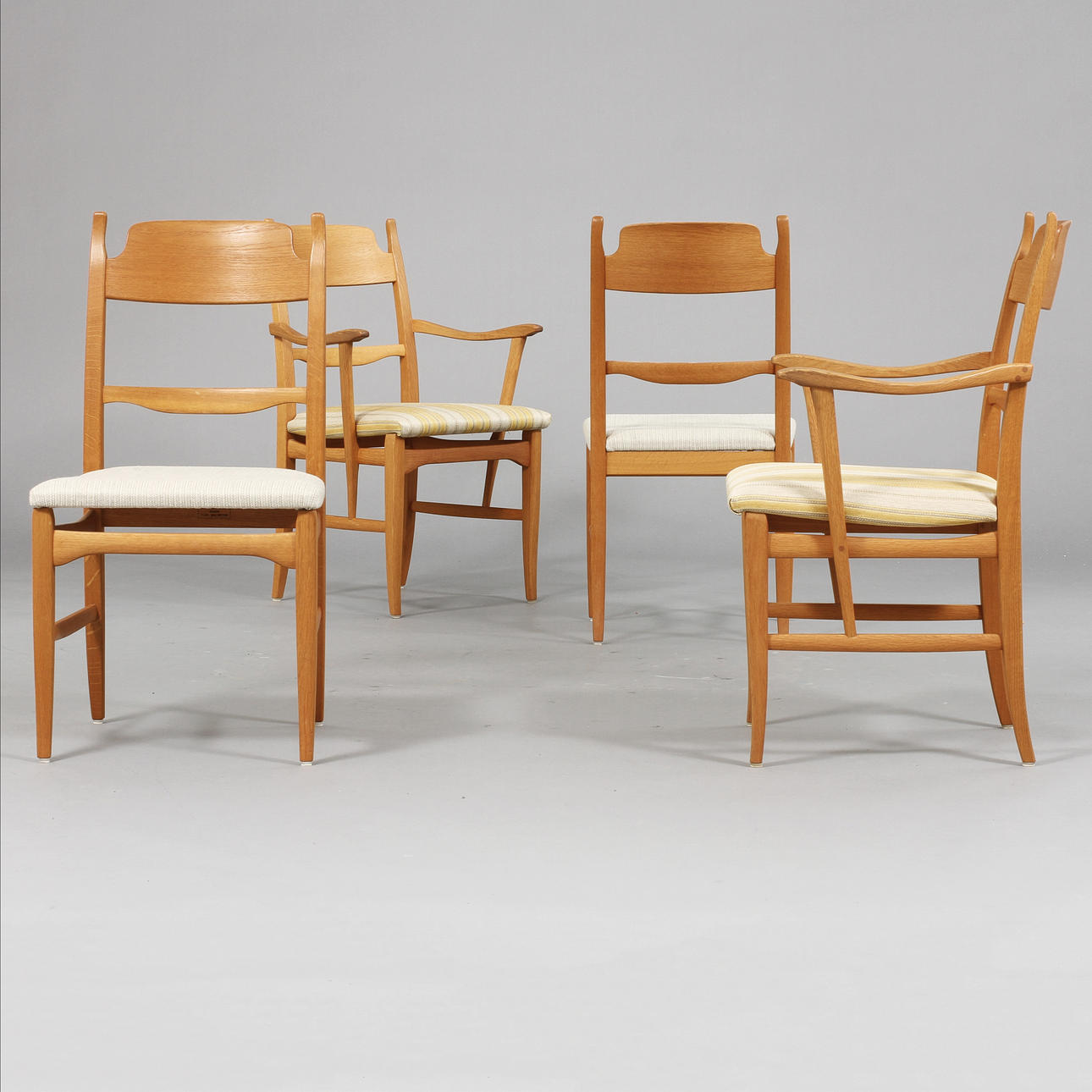 STOLAR, 4 st varav 2 karmstolar, "Calmare nyckel", Carl Malmsten.