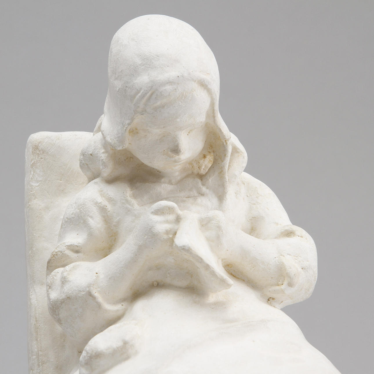 RUTH MILLES. Skulptur, gips, signerad 1911.