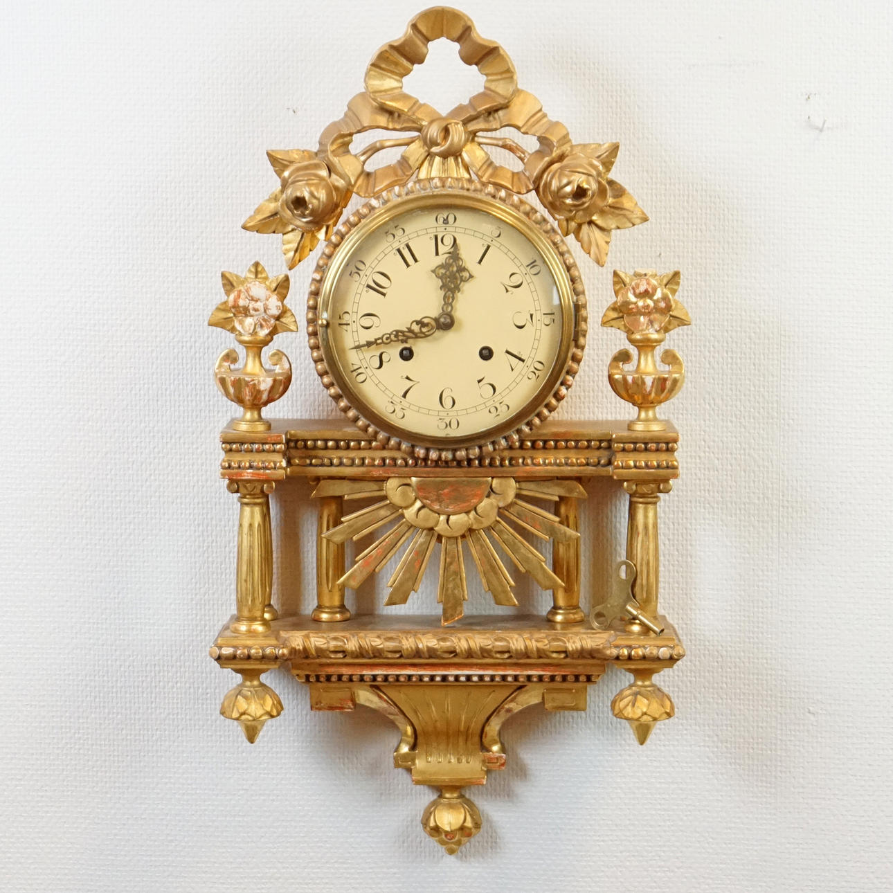 SEINÄHEILURI, kustavilainen tyyli.