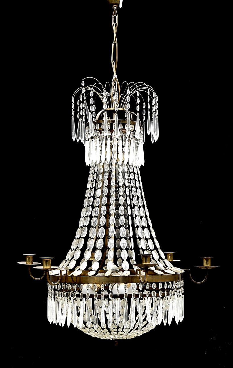 TAKKRONA, sengustaviansk stil, 1900-talets första hälft, total höjd ca. 110 cm.