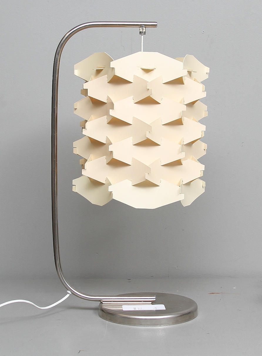 BORDSLAMPA, Aneta, 1900-talet andra hälft.