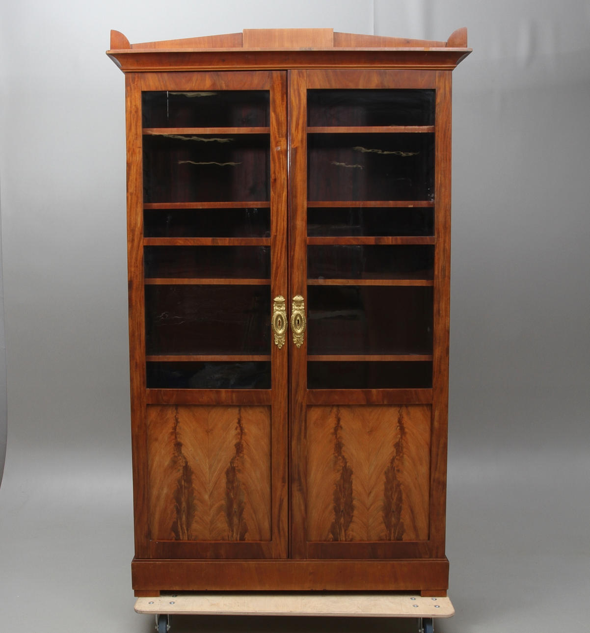 BOKSKÅP, Karl Johan, 1800-tal.