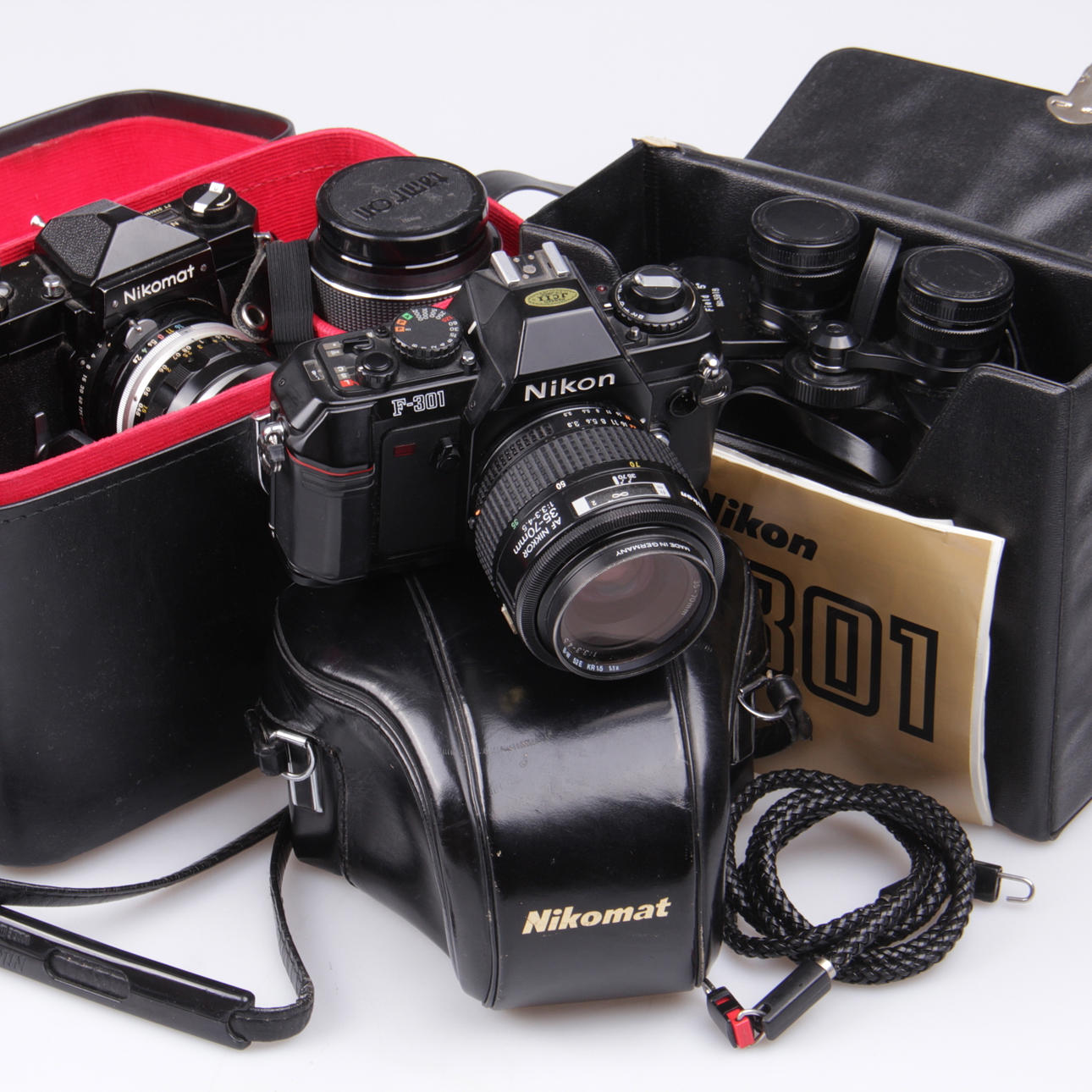 KAMEROR, objektiv samt kikare, 4 delar, 1900-tal.