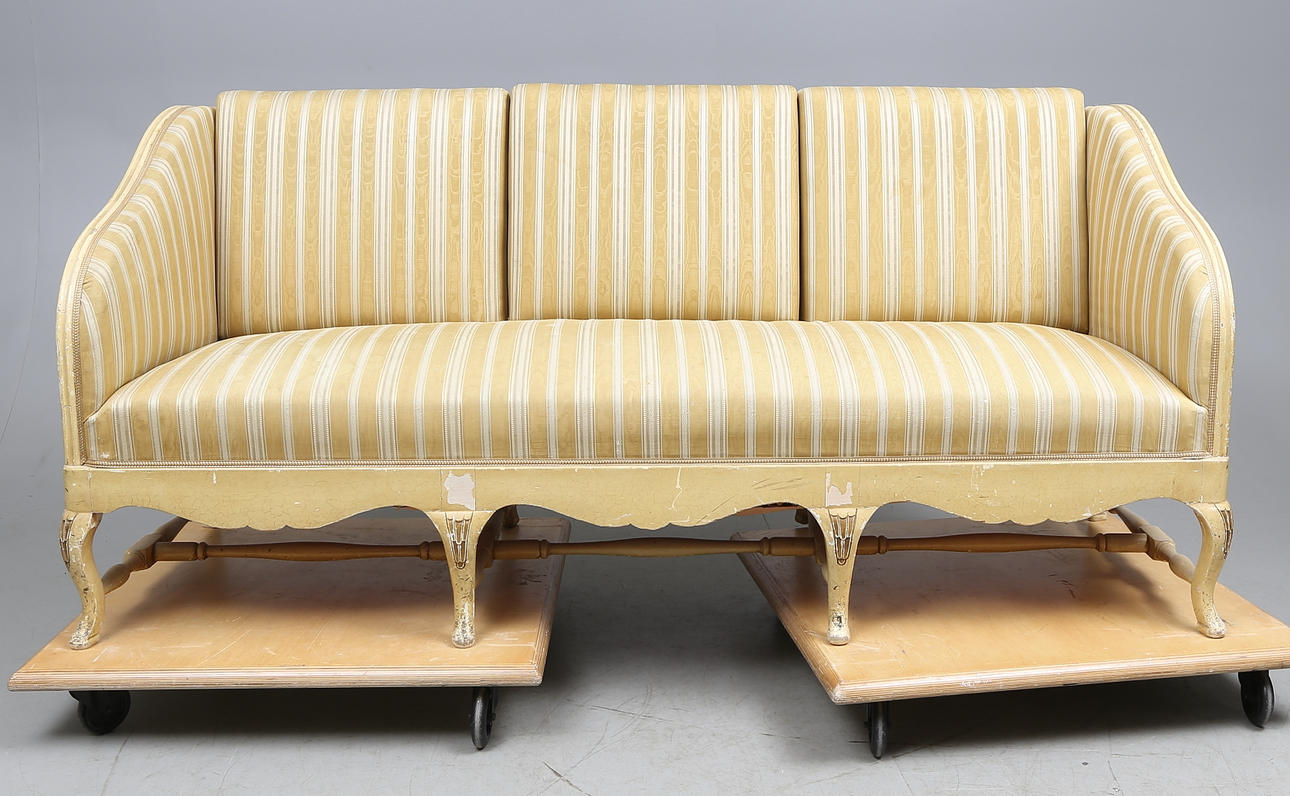 TRÅGSOFFA, rokokostil, 1900 tal.
