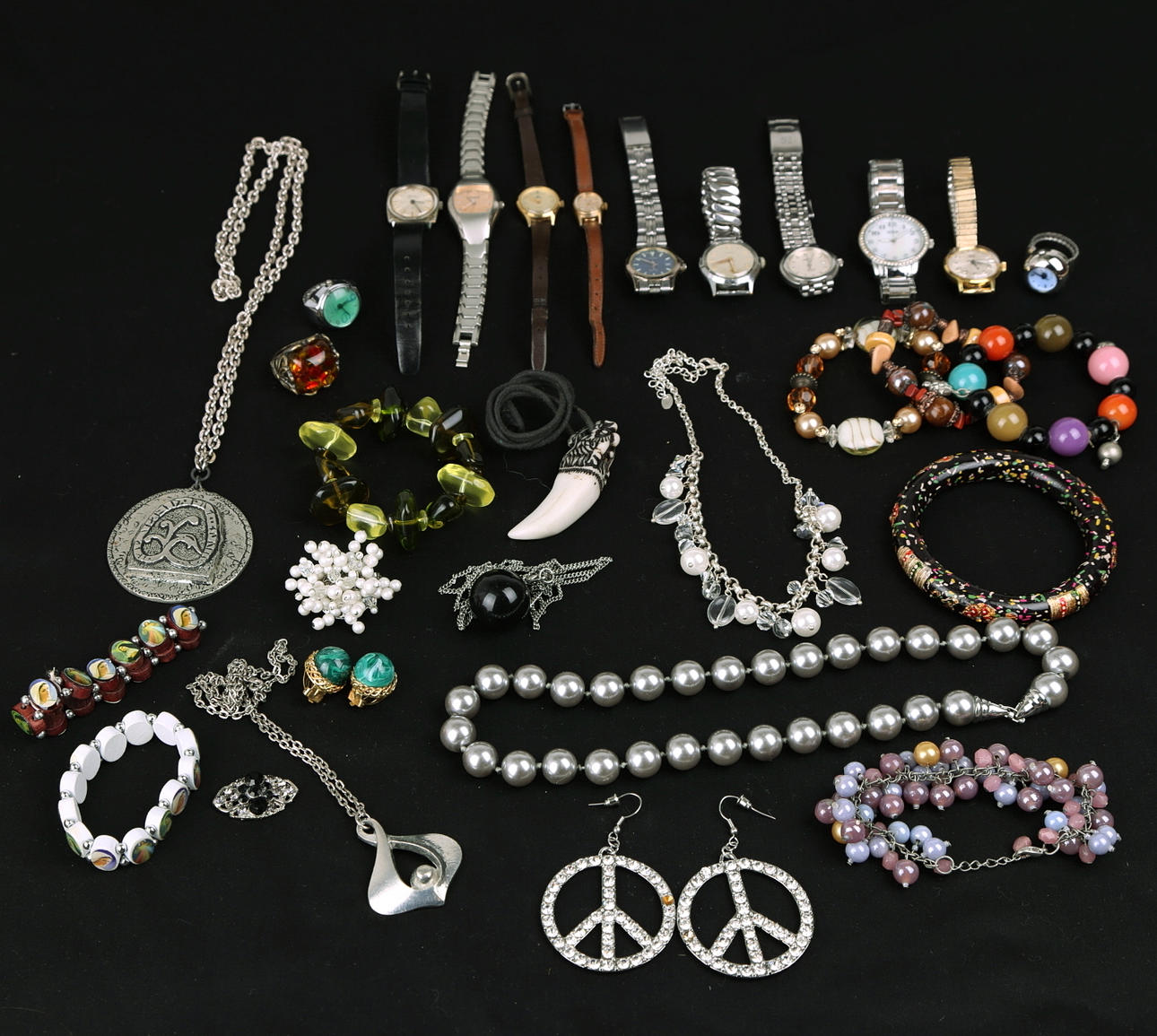 BIJOUTERIER diverse DAMUR 11 st.