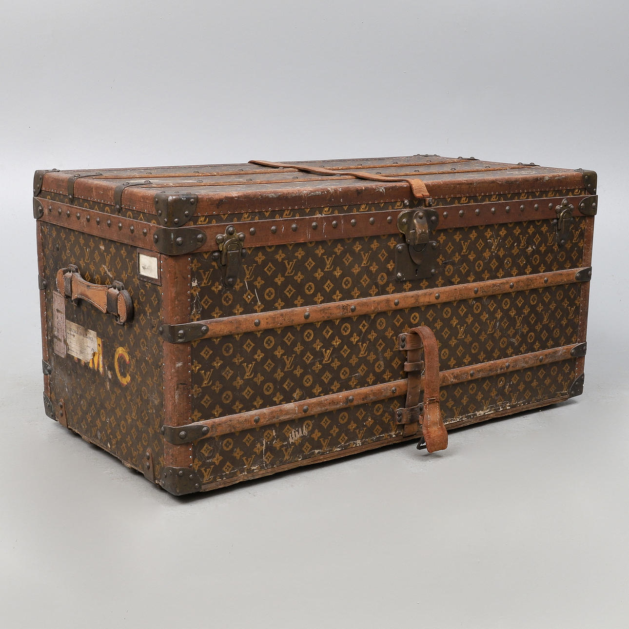 EIN LOUIS VUITTON MONOGRAMM-KOFFER, NR. 756135.