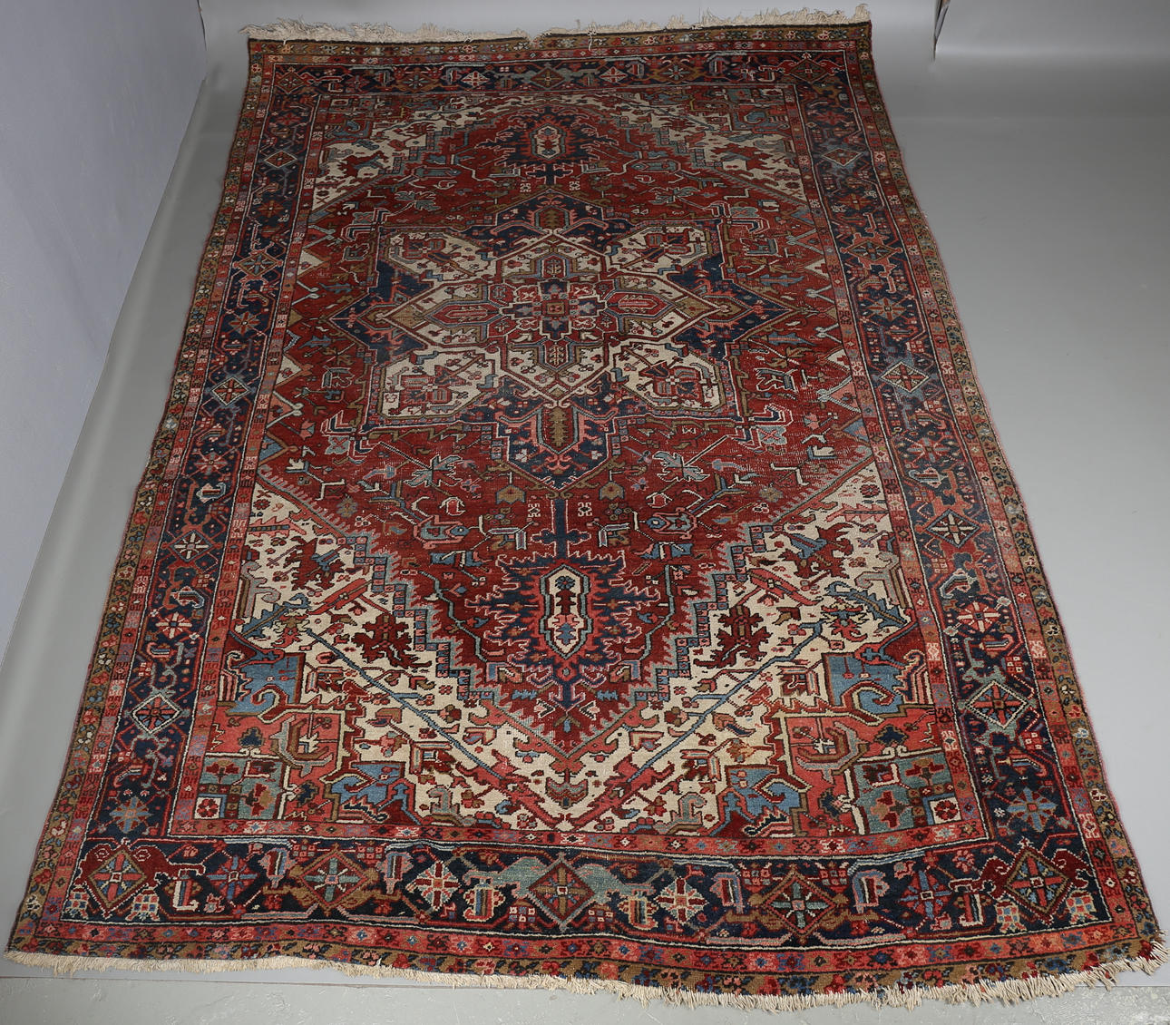 MATTA, Orientalisk, Troligen Nahavand, Iran, ca 350x250 cm.