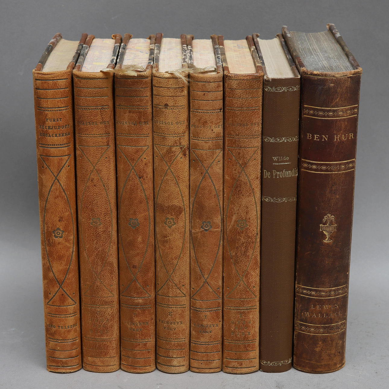 BÖCKER, 8 st, bl.a. Leo Tolstoj.