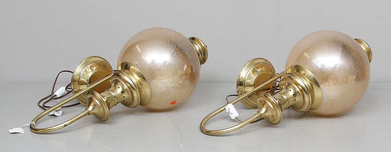 VÄGGARMATURER, ett par, Miranda AB, Svedala, 1900-talets andra hälft.