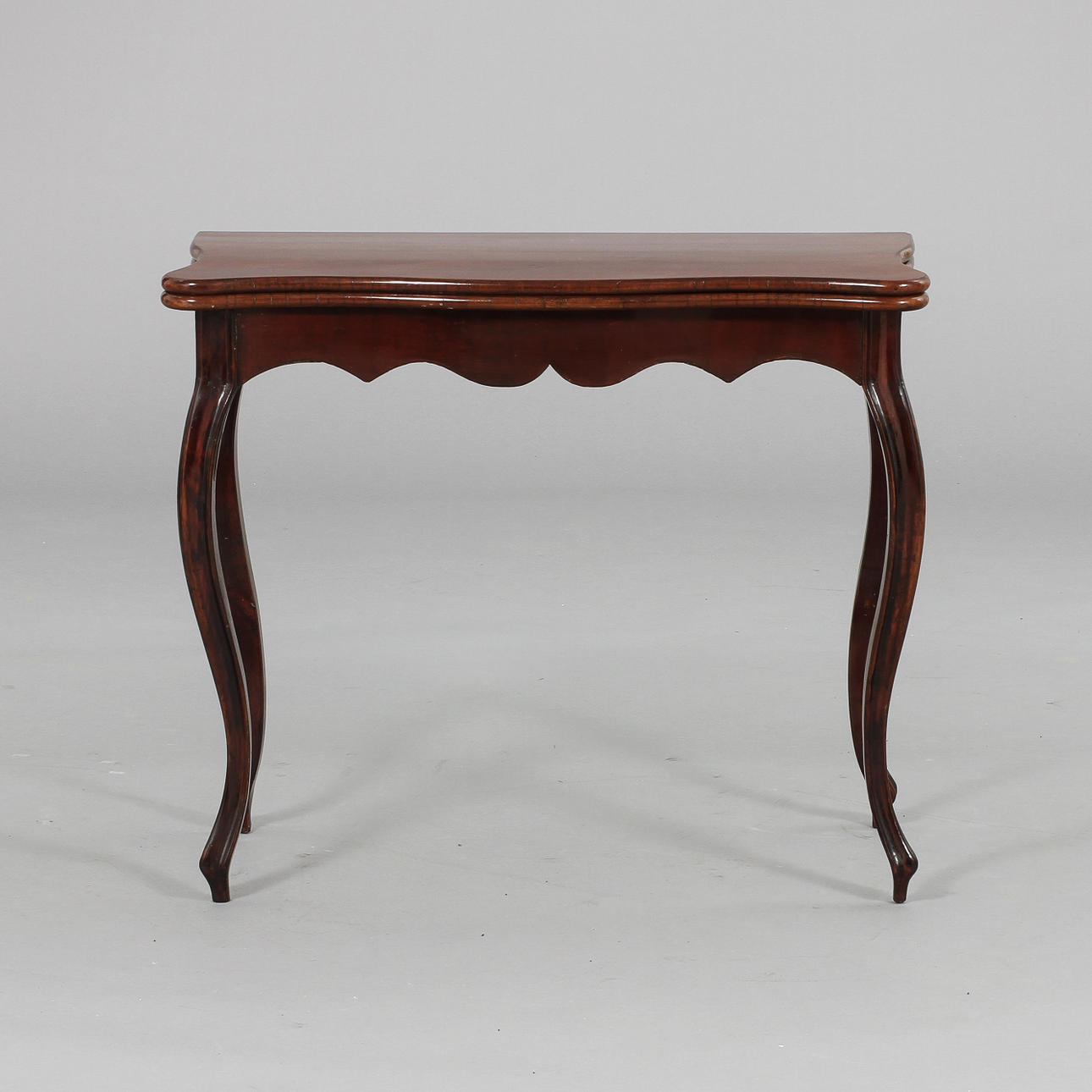 SPELBORD, nyrokoko, 1800-talets slut.